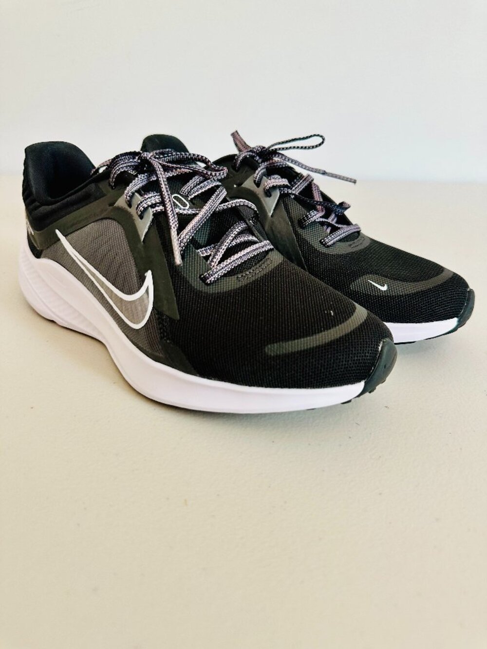 NEW NIKE QUEST 5 ROAD ATHLETIC RUNNING BLACK SNEAKERS DD9291-002 SIZE 7.5